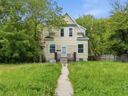 Section 8 Multi-Family in Milwaukee, WI 53212 – $140,000 — exterior photo